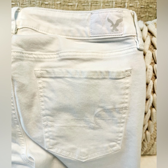 🤍American Eagle White Super Stretch Raw Hem Cropped Jeggings/Jeans NWT, Size 8 - Picture 4 of 16